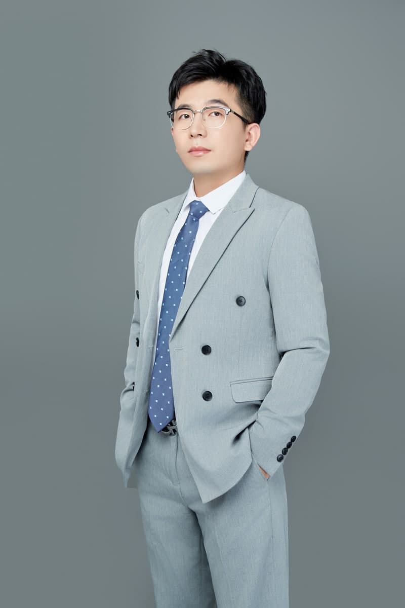 杨建鹏职业照